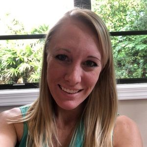 Meet your Posher, Lauren